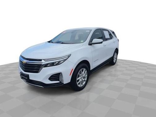 Summit White 2024 Chevrolet Equinox LT