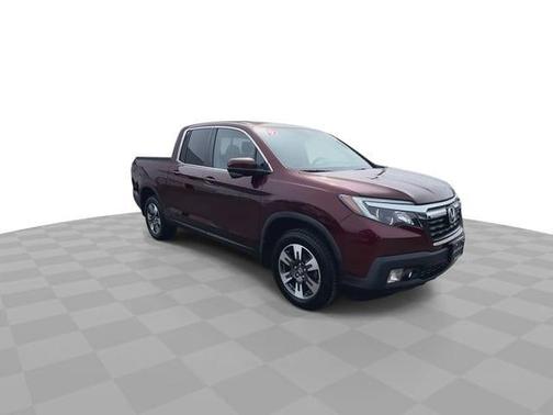 Deep Scarlet Pearl 2019 Honda Ridgeline RTL-T