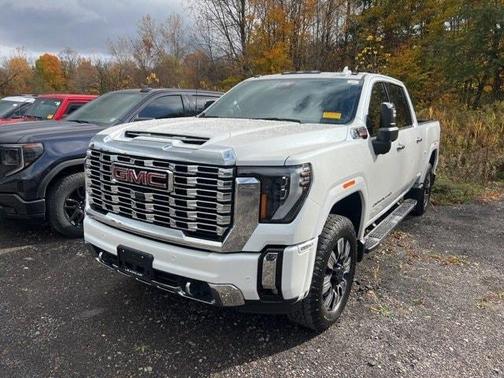 2024 GMC Sierra 2500 Denali