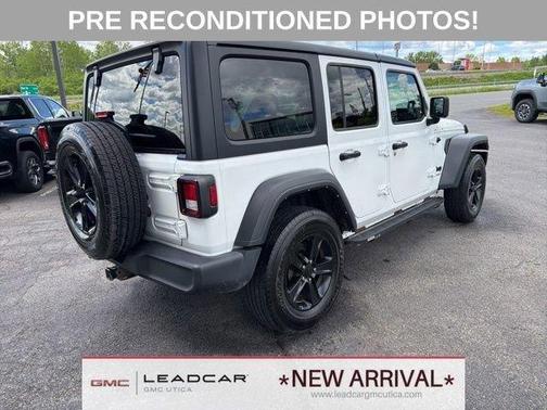 Bright White Clearcoat 2022 Jeep Wrangler Unlimited Sport Altitude