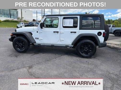 Bright White Clearcoat 2022 Jeep Wrangler Unlimited Sport Altitude