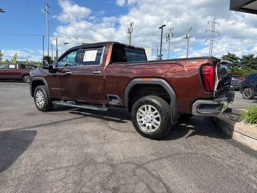 Redwood Metallic 2024 GMC Sierra 2500 SLT