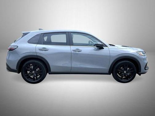Urban Gray Pearl 2027 Honda HR-V Sport AWD