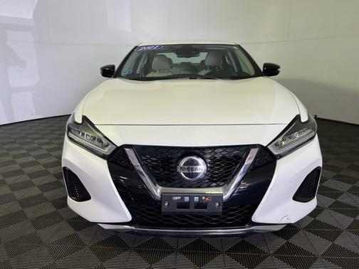 2021 Nissan Maxima SV