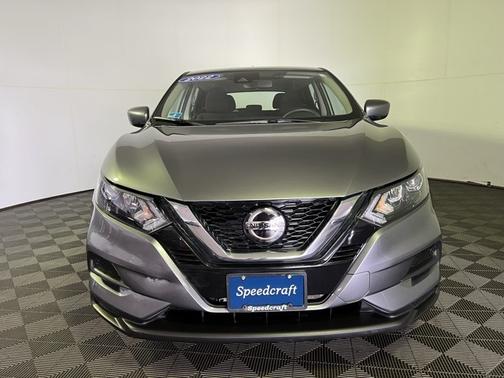 2022 Nissan Rogue Sport S