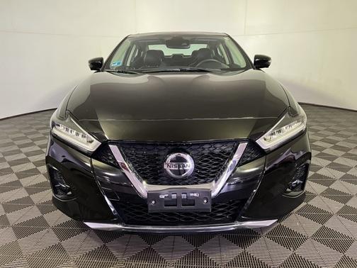 2021 Nissan Maxima Platinum