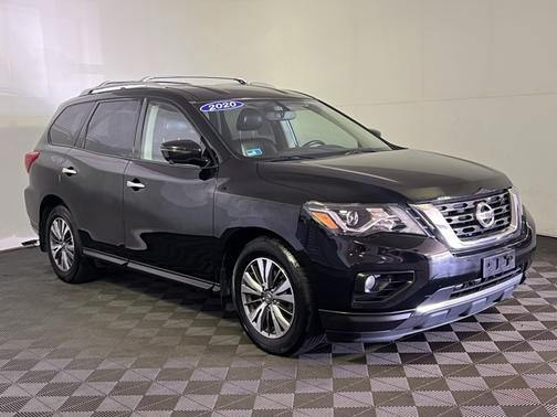 2020 Nissan Pathfinder SL