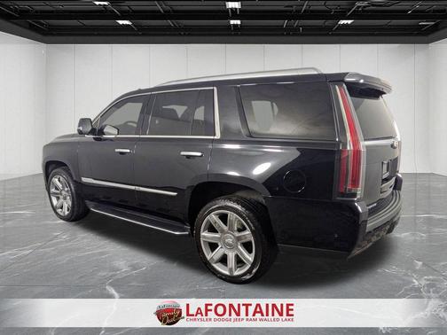 2020 Cadillac Escalade Luxury