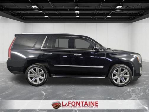 2020 Cadillac Escalade Luxury