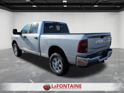 Silver-Zynith Exterior Paint 2026 RAM 2500 Big Horn Crew Cab 4x4 6'4' Box