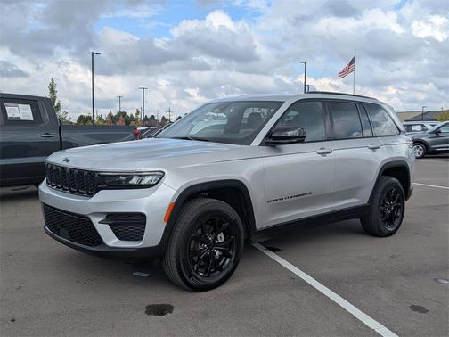 2024 Jeep Grand Cherokee Altitude