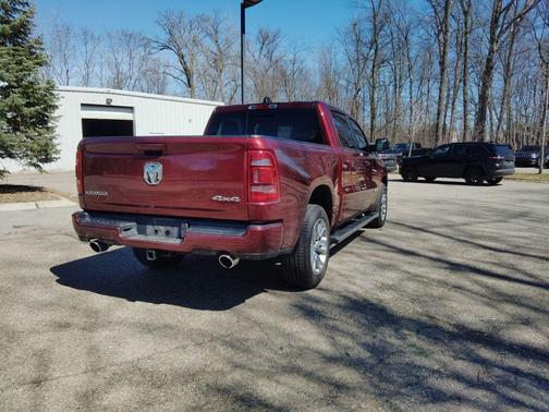 Delmonico Red Pearlcoat 2023 RAM 1500 Laramie