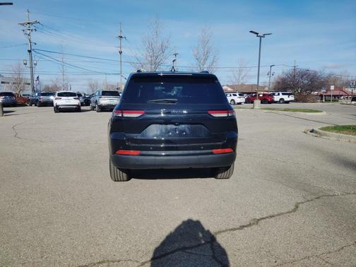 2024 Jeep Grand Cherokee Altitude