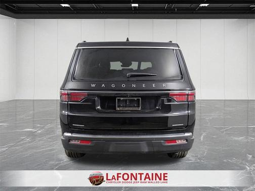 2022 Jeep Wagoneer Series II 4x4