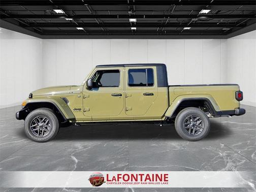 2025 Jeep Gladiator Sport S