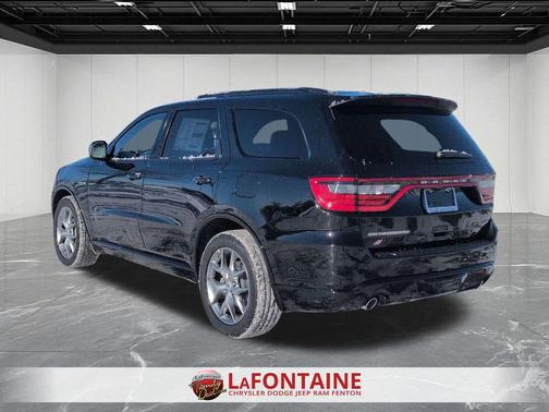 Diamond Black Clear-Coat Exterior Paint 2026 Dodge Durango GT Plus