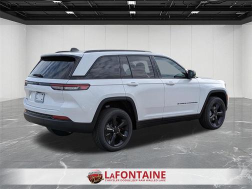 2025 Jeep Grand Cherokee Altitude