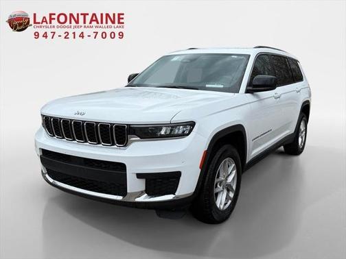 2023 Jeep Grand Cherokee L Laredo 4x4