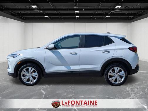Summit White 2025 Buick Encore GX Preferred