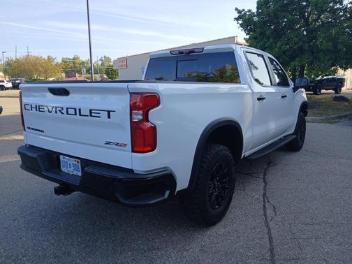 2023 Chevrolet Silverado 1500 ZR2