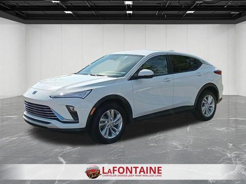 Summit White 2025 Buick Envista Preferred FWD
