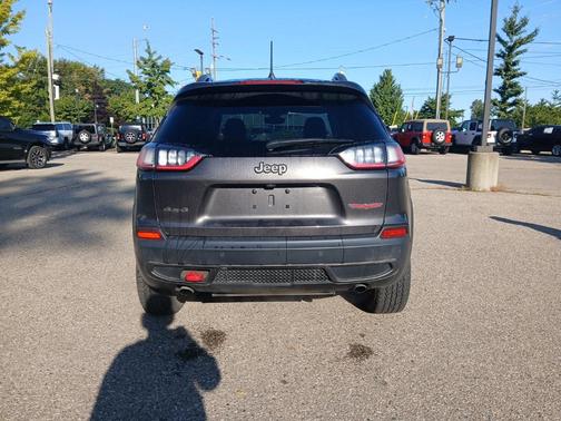 2019 Jeep Cherokee Trailhawk