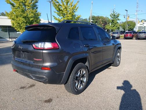 2019 Jeep Cherokee Trailhawk