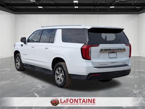 2023 GMC Yukon XL SLE