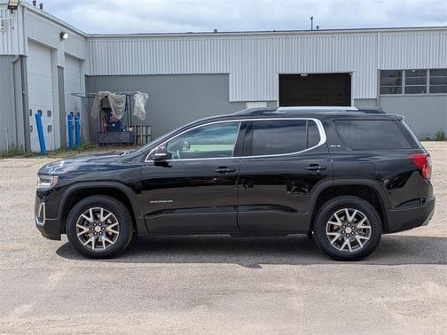 2023 GMC Acadia AWD SLE