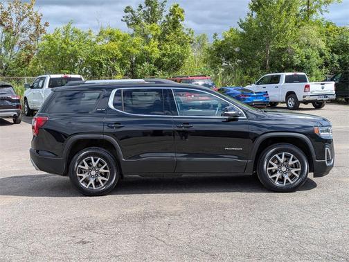 2023 GMC Acadia AWD SLE
