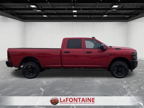 2026 RAM 2500 Tradesman Crew Cab 4x4 8' Box
