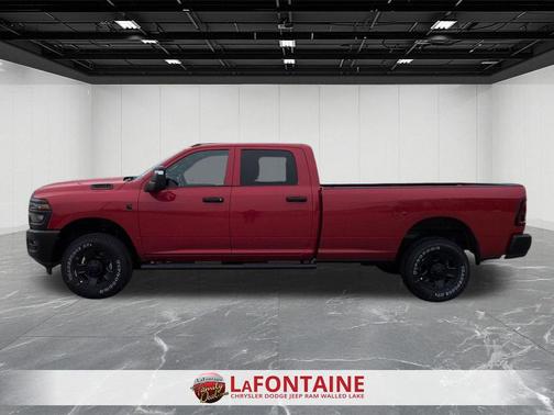 2026 RAM 2500 Tradesman Crew Cab 4x4 8' Box