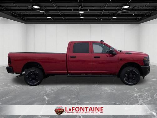 2026 RAM 2500 Tradesman Crew Cab 4x4 8' Box