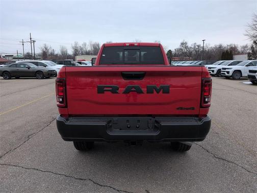 2026 RAM 2500 Tradesman Crew Cab 4x4 8' Box