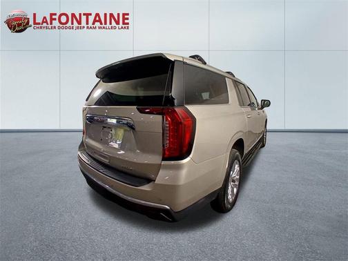 2023 GMC Yukon XL SLT