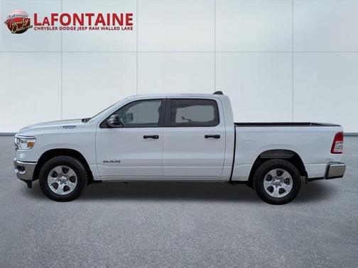 2023 RAM 1500 Big Horn Crew Cab 4x4 57' Box