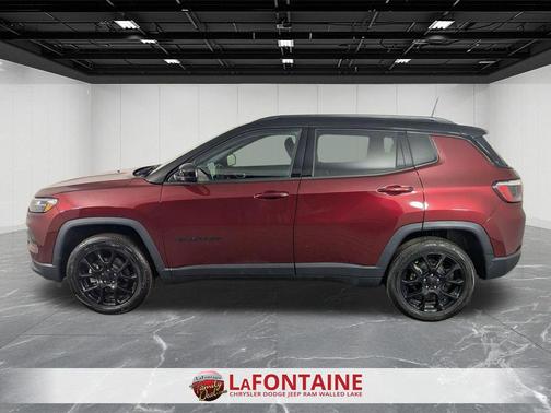 Velvet Red Pearlcoat 2022 Jeep Compass Latitude