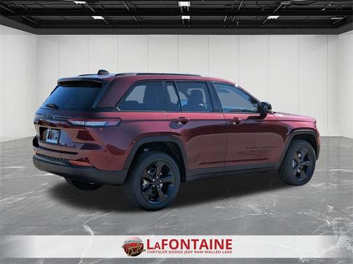 2025 Jeep Grand Cherokee Altitude