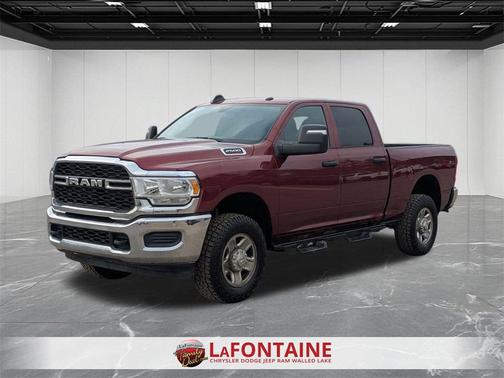 2024 RAM 2500 Tradesman Crew Cab 4x4 6'4' Box