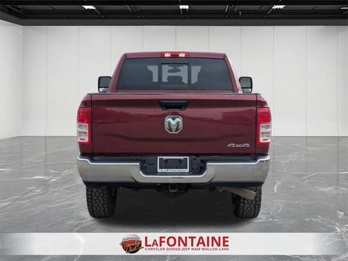 2024 RAM 2500 Tradesman Crew Cab 4x4 6'4' Box