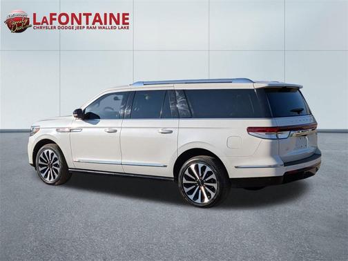 2023 Lincoln Navigator Reserve