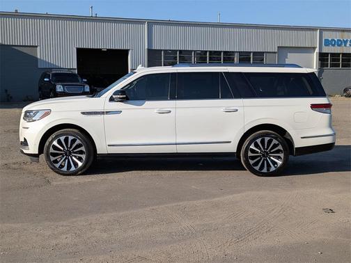 2023 Lincoln Navigator Reserve