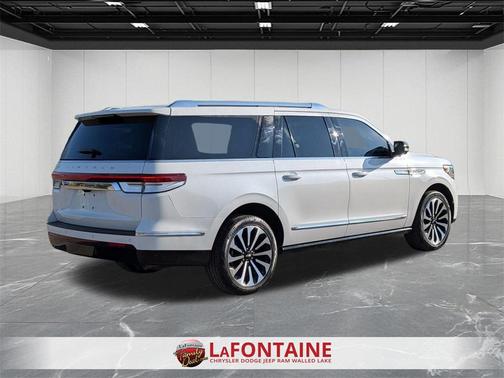 2023 Lincoln Navigator Reserve