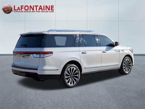 2023 Lincoln Navigator Reserve