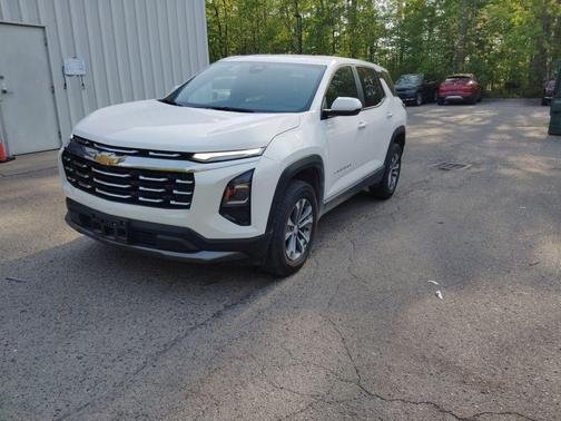 Summit White 2025 Chevrolet Equinox 1LT