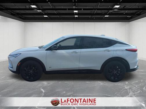 Summit White 2025 Buick Envista Sport Touring FWD