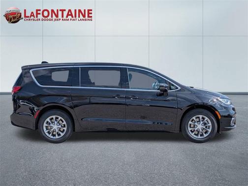2026 Chrysler Pacifica L