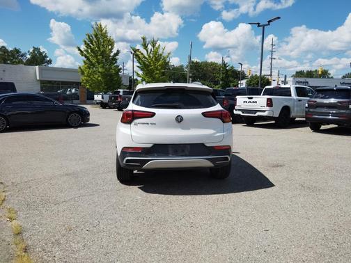 2023 Buick Encore GX Essence