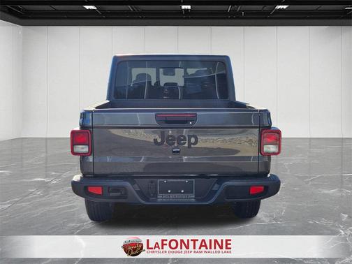 2025 Jeep Gladiator Sport S