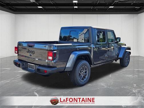 2025 Jeep Gladiator Sport S